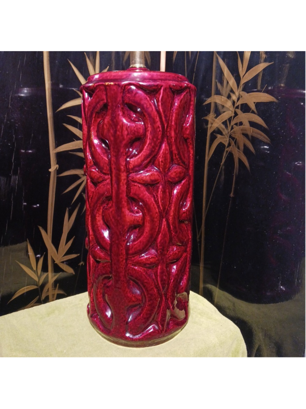 VTG MCM Dark Ruby Red Glazed Cylinder Ceramic Table Lamp Onion Amsterdam Relief